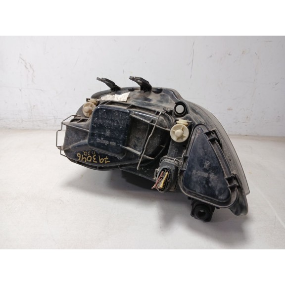 Recambio de faro derecho para seat ibiza iii (6l1) 1.4 16v referencia OEM IAM 89306239  