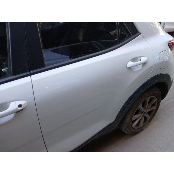 Recambio de puerta trasera izquierda para kia stonic (yb) 1.2 cvvt referencia OEM IAM   