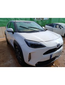 toyota yaris cross (mxp_) del año 2023 2