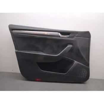 GUARNECIDO PUERTA DELANTERA IZQUIERDA 3V1867013AD 