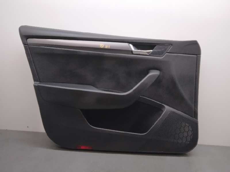 Recambio de guarnecido puerta delantera izquierda para skoda superb (3v3) active referencia OEM IAM 3V1867013AD  
