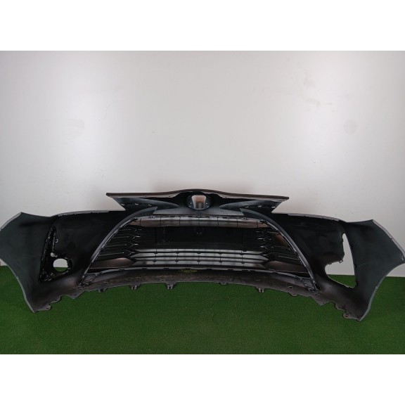 Recambio de paragolpes delantero para toyota yaris (_p13_) 1.5 (nsp131_) referencia OEM IAM 521190DA40  