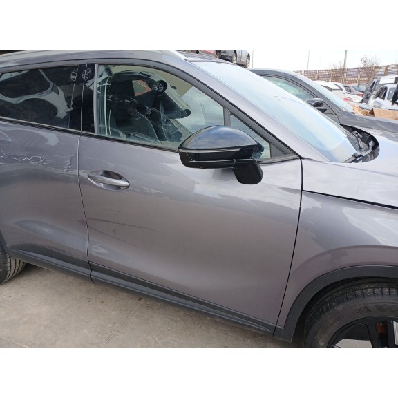 Recambio de puerta delantera derecha para omoda 5 referencia OEM IAM   