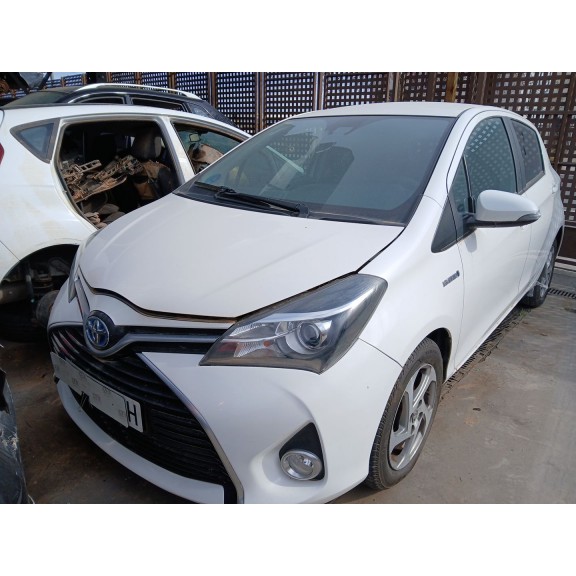 toyota yaris (_p13_) del año 2016