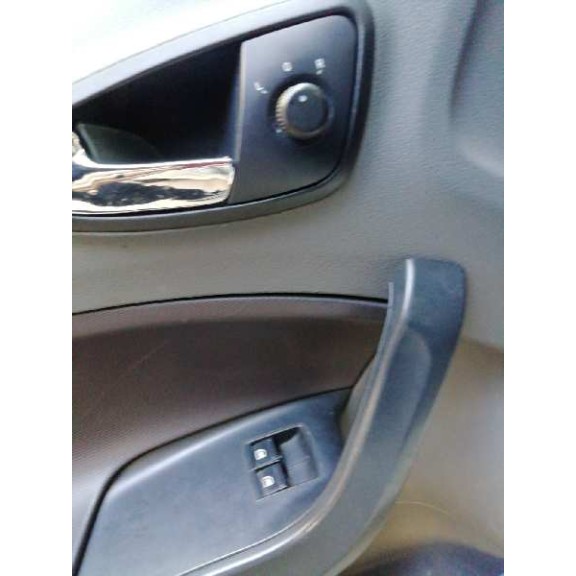 seat ibiza st (6j8) del año 2011