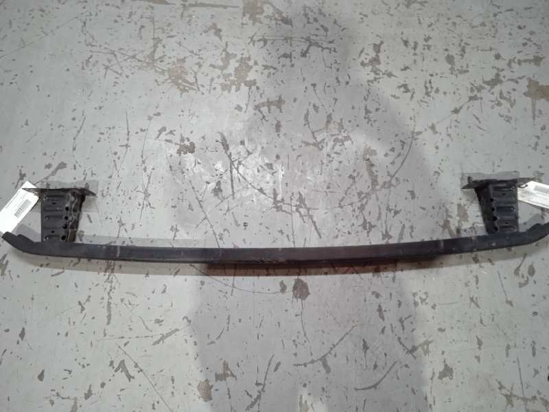 Recambio de travesaño inferior para peugeot 407 sw st confort referencia OEM IAM   