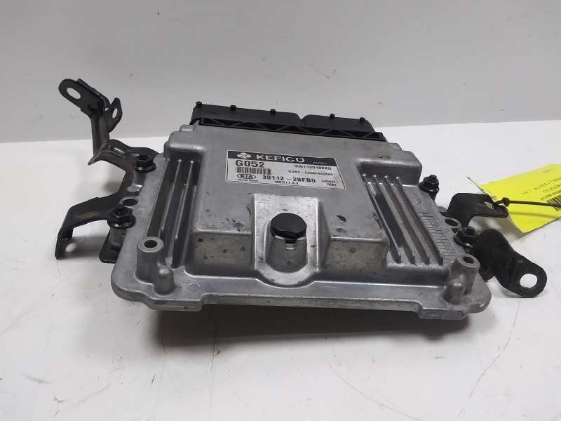 Recambio de centralita motor uce para kia carens ( ) 1.6 gdi cat referencia OEM IAM 391122BFB0  