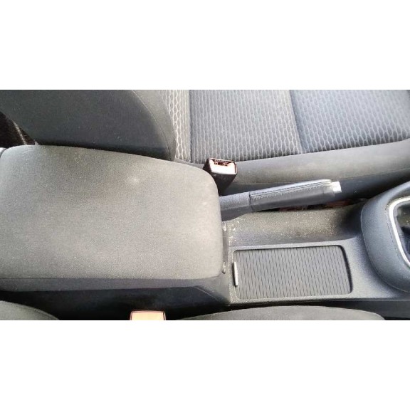 volkswagen golf vi (5k1) del año 2011