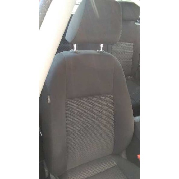 volkswagen golf vi (5k1) del año 2011