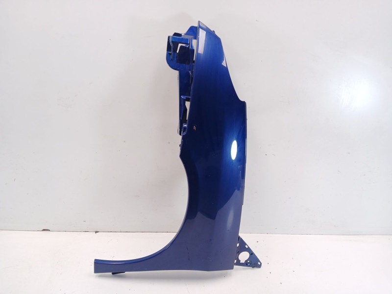 Recambio de aleta delantera izquierda para citroën c8 2.2 16v exclusive referencia OEM IAM   