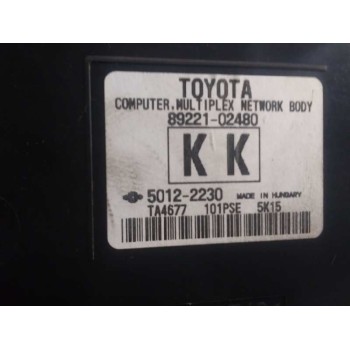 Recambio de caja reles / fusibles para toyota auris hybrid active referencia OEM IAM 8922102480 50122230 