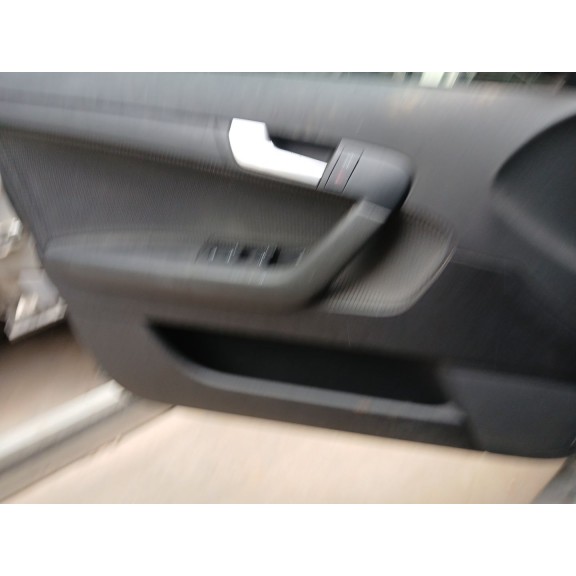 Recambio de guarnecido puerta delantera izquierda para audi a3 (8p1) 1.9 tdi referencia OEM IAM   