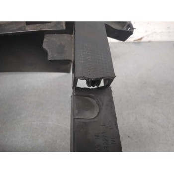 Recambio de apoyabrazos central para peugeot 407 st sport pack referencia OEM IAM 9646882880 CUERO NEGRO SOPORTE ROTO