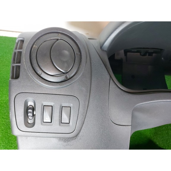 Recambio de salpicadero para renault master kasten l1h1 ka 2,8t referencia OEM IAM  NO LLEVA AIRBAG DERECHO 