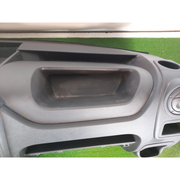 Recambio de salpicadero para renault master kasten l1h1 ka 2,8t referencia OEM IAM  NO LLEVA AIRBAG DERECHO 