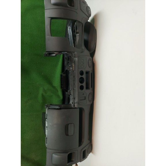 Recambio de salpicadero para renault master kasten l1h1 ka 2,8t referencia OEM IAM  NO LLEVA AIRBAG DERECHO 