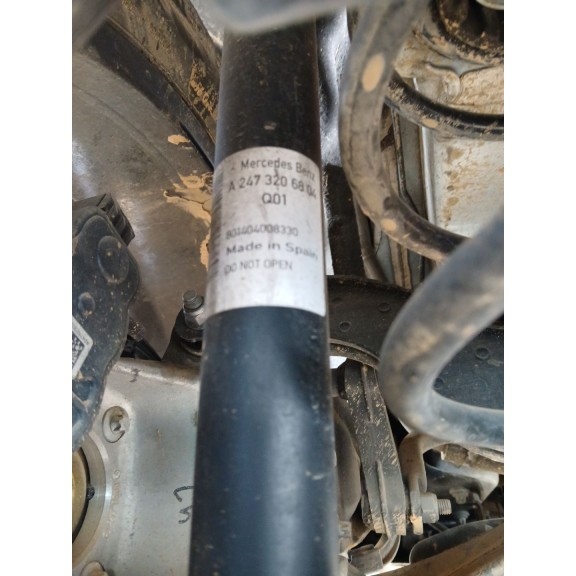 Recambio de amortiguador trasero izquierdo para mercedes-benz gla (h247) gla 200 d (247.712) referencia OEM IAM   