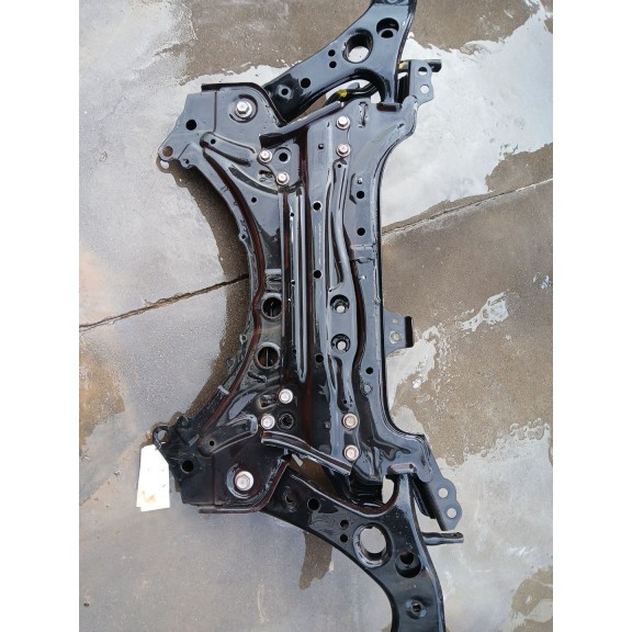 Recambio de puente delantero para lexus ct (zwa10_) 200h (zwa10_) referencia OEM IAM   