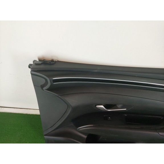 Recambio de guarnecido puerta delantera derecha para hyundai tucson (nx4e, nx4a) 1.6 t-gdi hybrid referencia OEM IAM   