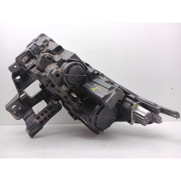 Recambio de faro derecho para opel crossland x / crossland (p17, p2qo) 1.2 (75) referencia OEM IAM 13467968  