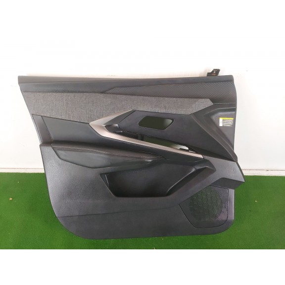 Recambio de guarnecido puerta delantera izquierda para peugeot 3008 iii hybrid motor hn09 referencia OEM IAM   