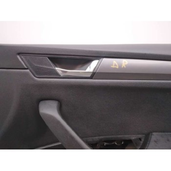 Recambio de guarnecido puerta delantera derecha para skoda superb (3v3) active referencia OEM IAM 3V1867014AD  