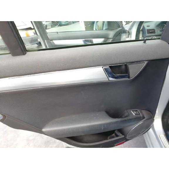 mercedes-benz clase c (w204) familiar del año 2009