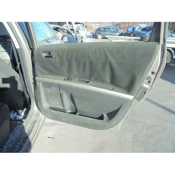 toyota corolla verso (r1) del año 2006