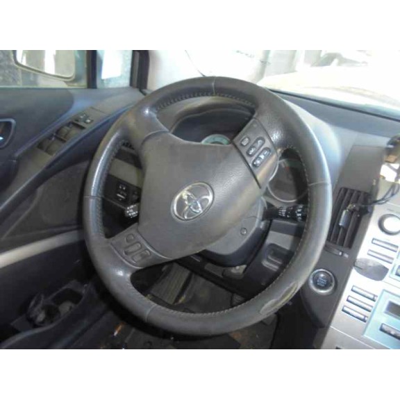 toyota corolla verso (r1) del año 2006