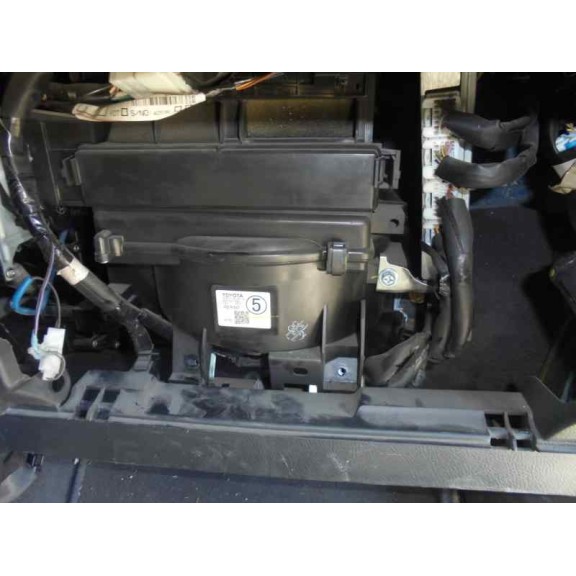 toyota corolla verso (r1) del año 2006