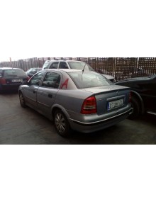 opel astra g berlina del año 2002 2