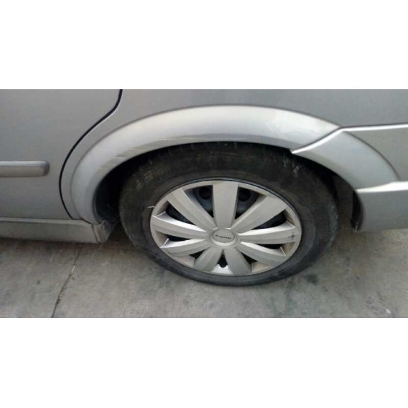 opel astra g berlina del año 2002