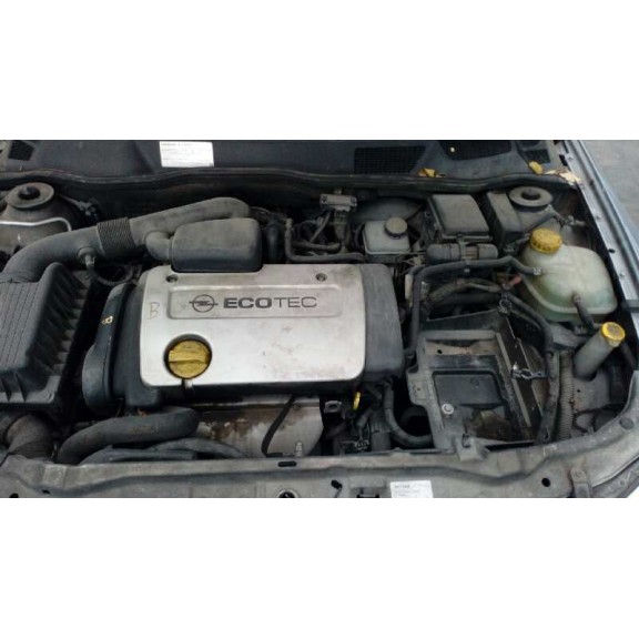 opel astra g berlina del año 2002