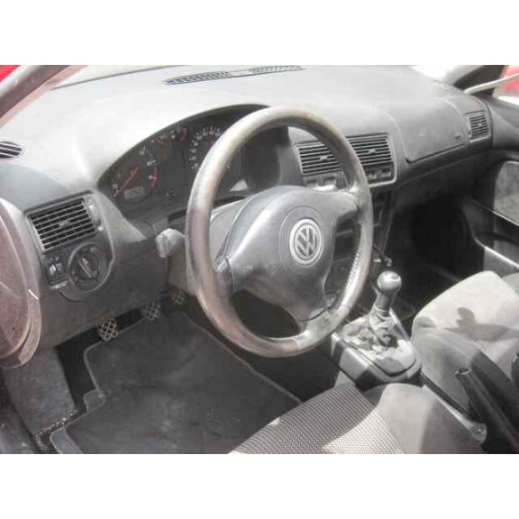 volkswagen golf iv berlina (1j1) del año 1999