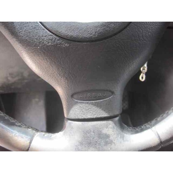 volkswagen golf iv berlina (1j1) del año 1999