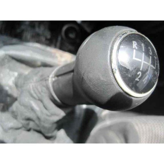 volkswagen golf iv berlina (1j1) del año 1999