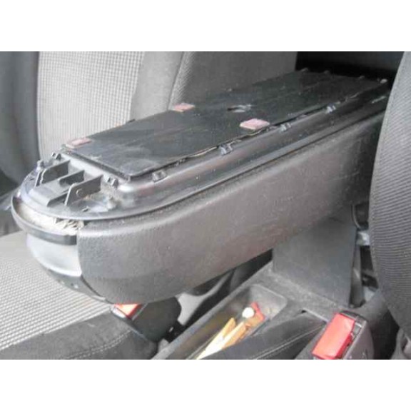 volkswagen golf iv berlina (1j1) del año 1999