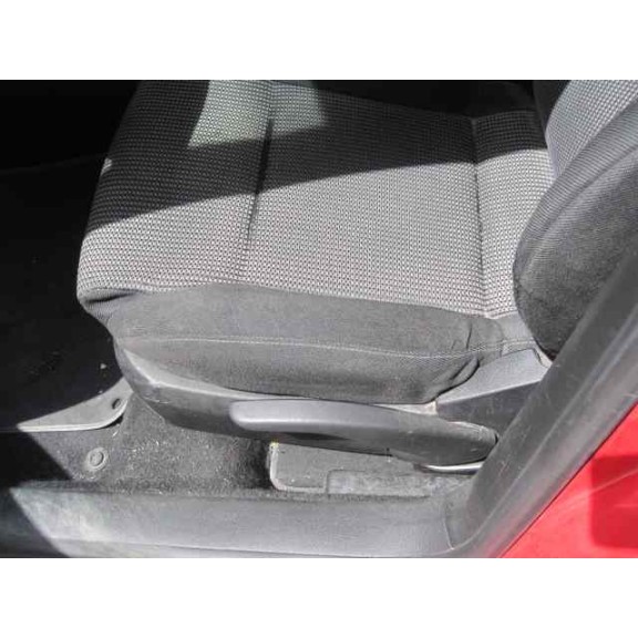 volkswagen golf iv berlina (1j1) del año 1999