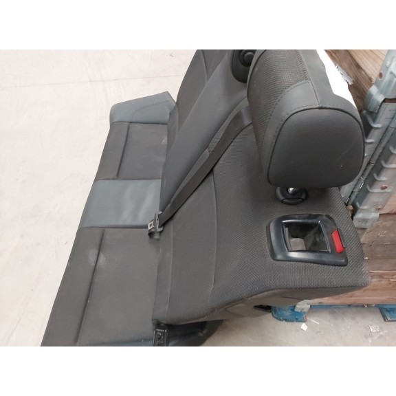 Recambio de asientos traseros para bmw serie 1 berlina (e81/e87) 118d referencia OEM IAM   