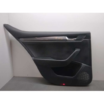 GUARNECIDO PUERTA TRASERA IZQUIERDA 3V5867211 