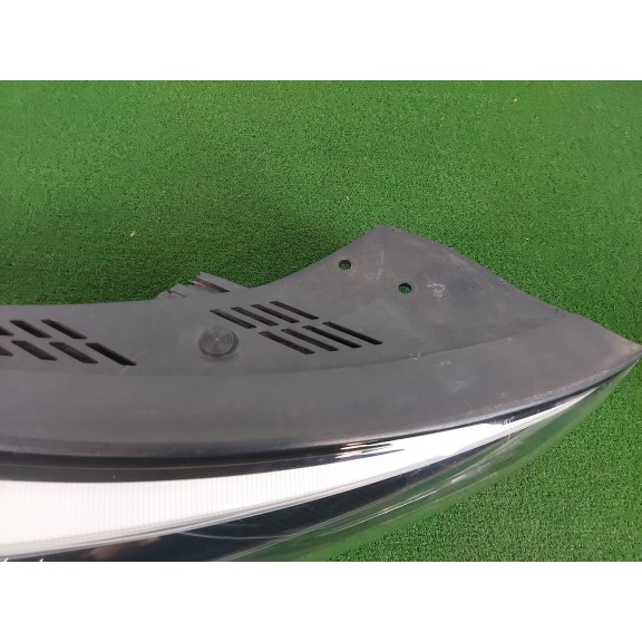 Recambio de faro derecho para hyundai tucson (tl, tle) 1.7 crdi referencia OEM IAM 92102d7100  