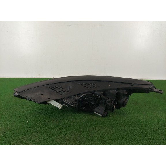 Recambio de faro derecho para hyundai tucson (tl, tle) 1.7 crdi referencia OEM IAM 92102d7100  