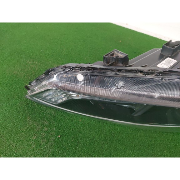 Recambio de faro derecho para hyundai tucson (tl, tle) 1.7 crdi referencia OEM IAM 92102d7100  