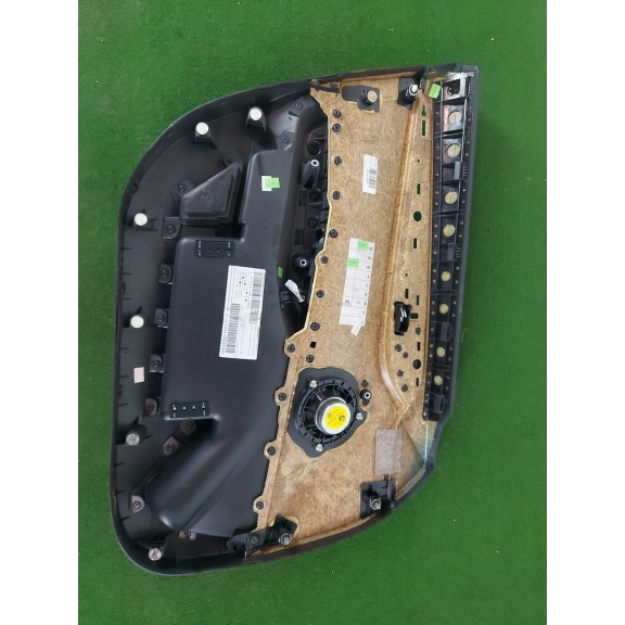 Recambio de guarnecido puerta delantera derecha para bmw x1 (e84) sdrive 18 d referencia OEM IAM   