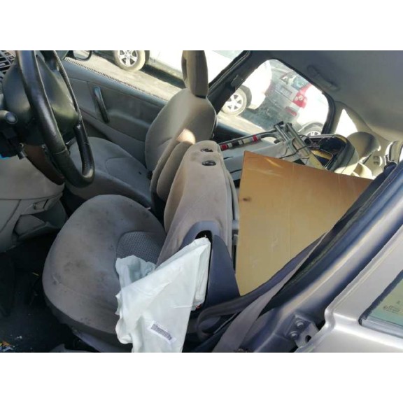 citroën xsara picasso del año 2003