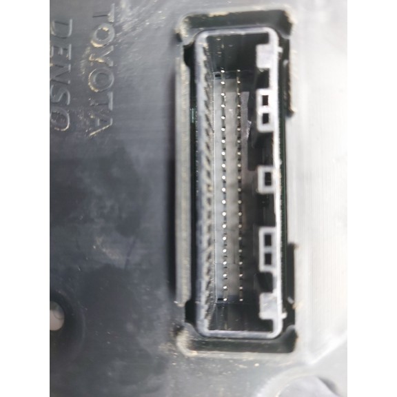 Recambio de cuadro instrumentos para toyota rav 4 active referencia OEM IAM   