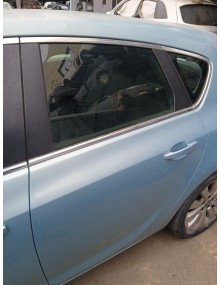 Recambio de puerta trasera izquierda para opel astra j (p10) 2.0 cdti (68) referencia OEM IAM 39094742   2