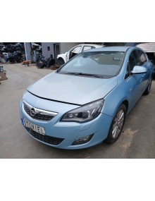 opel astra j (p10) del año 2009