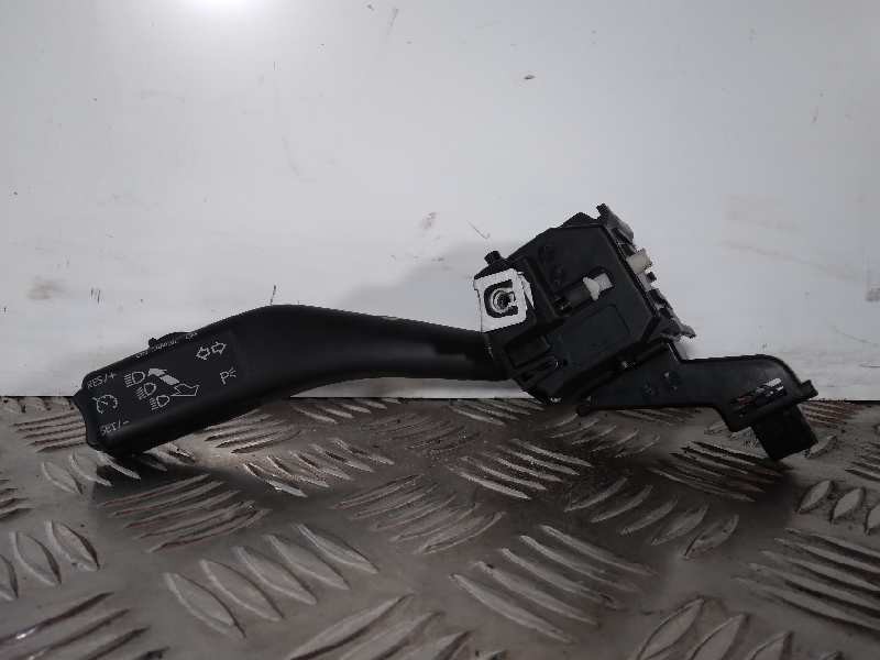 Recambio de mando luces para volkswagen golf v berlina (1k1) conceptline (e) referencia OEM IAM 1K0953513C 1K0953513G 