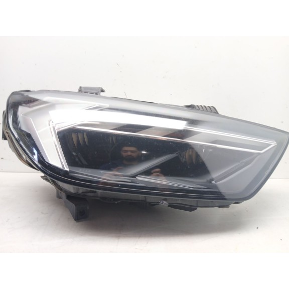 Recambio de faro derecho para audi a1 sportback (gba) 25 tfsi referencia OEM IAM 82A941034D 90106083 LED